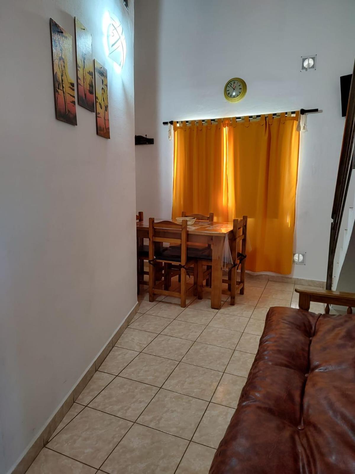 Departamentos Anahi Apartment Рио Колорадо Екстериор снимка
