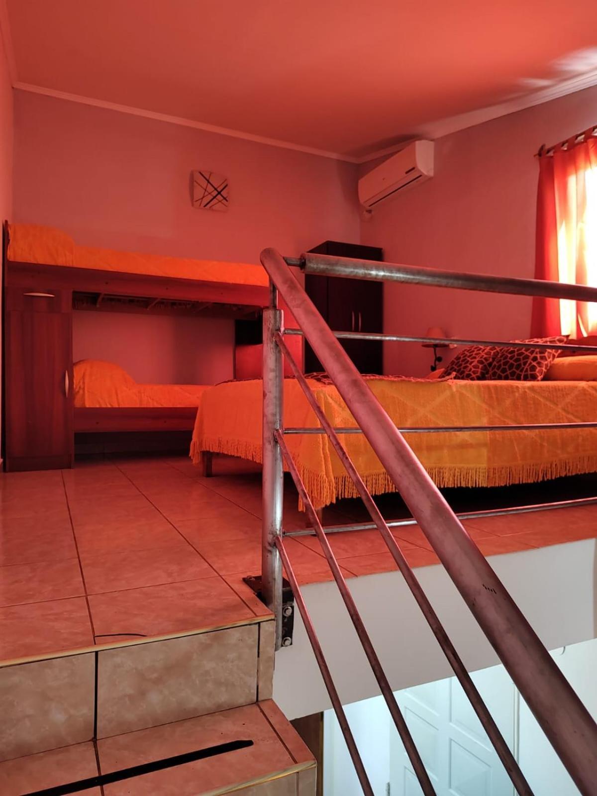 Departamentos Anahi Apartment Рио Колорадо Екстериор снимка